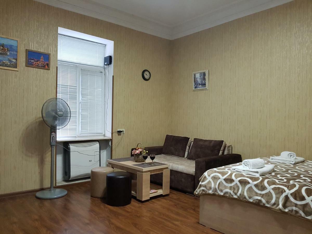 Apartment In Tbilisi Exterior foto
